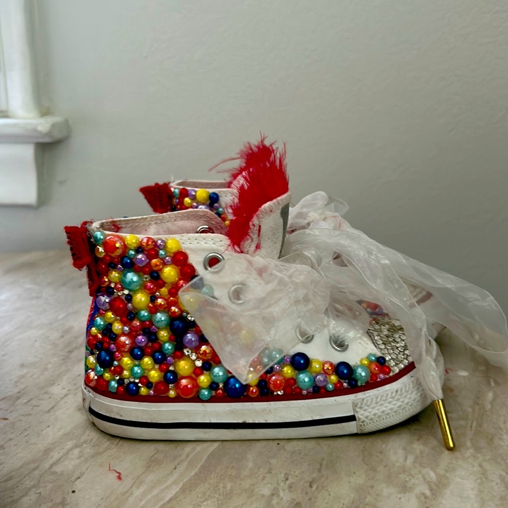 Converse all star custom shoes!